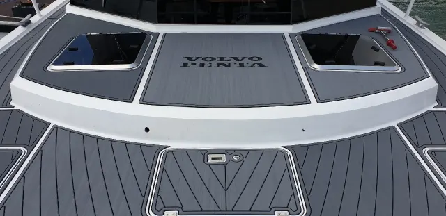 PENTARIS EVA Deck 1